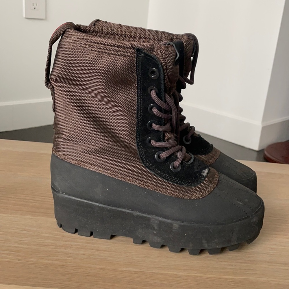 Yeezy snow boots